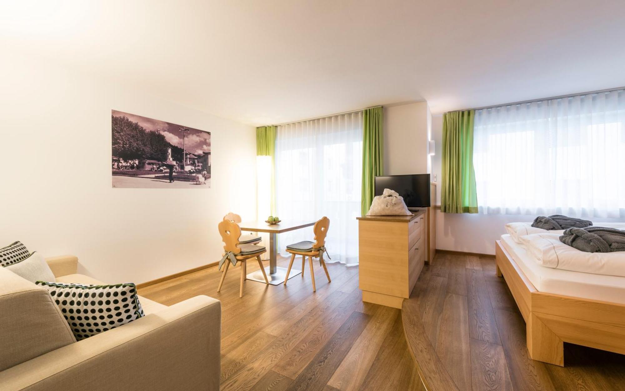 Avita - Suites To Relax Ortisei Bagian luar foto