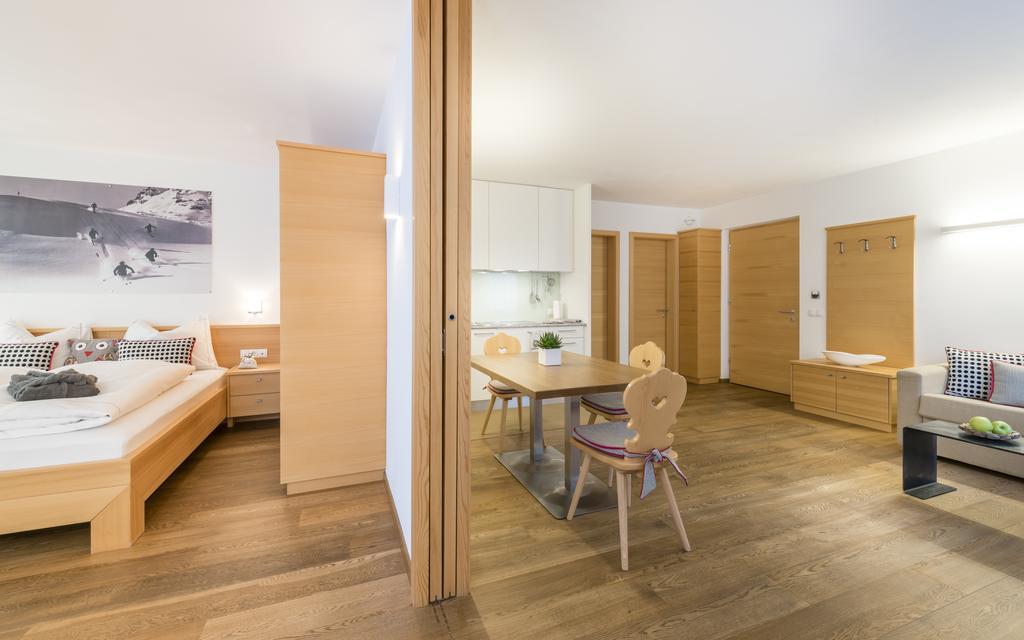 Avita - Suites To Relax Ortisei Bagian luar foto
